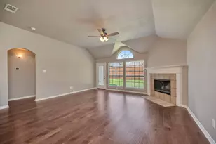 11612 Wild Pear Ln, Fort Worth, TX 76244 - Photo 10