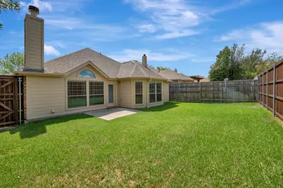 11612 Wild Pear Lane, Fort Worth, TX 76244 - Photo 36