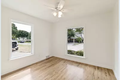 6109 Ellsworth Avenue, Dallas, TX 75214 - Photo 14