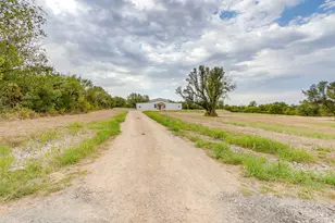 1011 Carsyn Crk Rd, Weatherford, TX 76087 - Photo 6