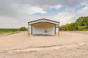 1011 Carsyn Crk Rd, Weatherford, TX 76087 - Photo 10