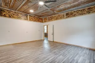 1011 Carsyn Crk Rd, Weatherford, TX 76087 - Photo 18