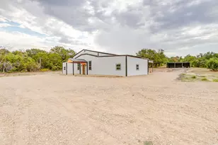 1011 Carsyn Crk Rd, Weatherford, TX 76087 - Photo 6