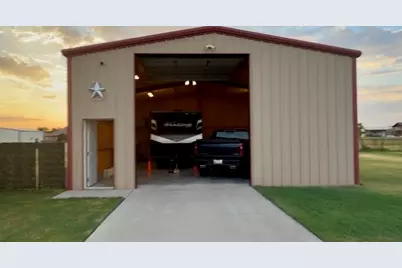 410 Water Fall Lane, Nevada, TX 75173 - Photo 2