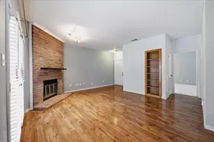 1300 Cantor Dr, Arlington, TX 76011 - Photo 4