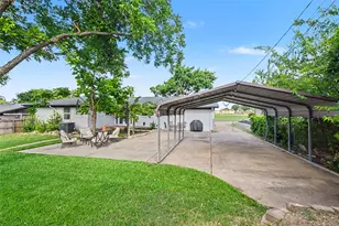 9324 Clearwater Dr, Dallas, TX 75243 - Photo 32