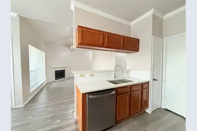 4115 Esters Road #704, Irving, TX 75038 - Photo 2
