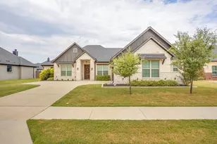 112 Steves Way, Waxahachie, TX 75165 - Photo 2