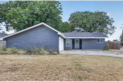 1325 Cloverdale Drive, Fort Worth, TX 76134 - Photo 1