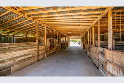 1710 Rock Church Highway, Tolar, TX 76476 - Photo 32