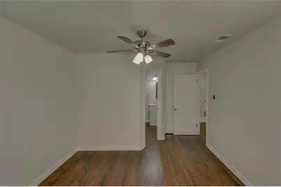 1100 Wade Hampton Street, Benbrook, TX 76126 - Photo 20