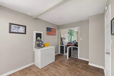 2015 Roberts Drive, Granbury, TX 76048 - Photo 10