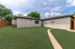 7322 Hunnicut Rd, Dallas, TX 75227 - Photo 24