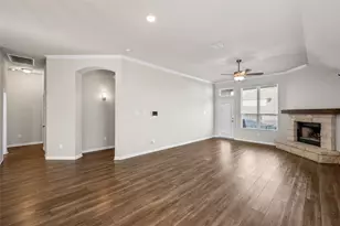 3125 Risinger Rd, Waco, TX 76655 - Photo 8