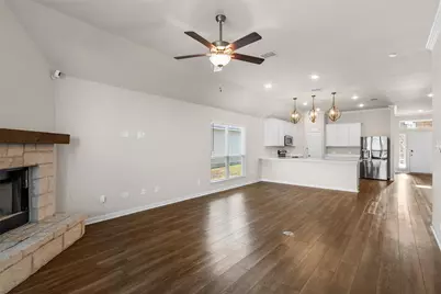 3125 Risinger Road, Waco, TX 76655 - Photo 10