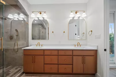 345 Bonnie View Road, Dallas, TX 75203 - Photo 18