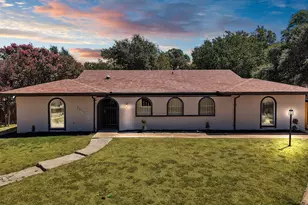 6617 Sabrosa Ct W, Fort Worth, TX 76133 - Photo 2