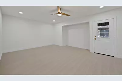 6617 Sabrosa Court W, Fort Worth, TX 76133 - Photo 14