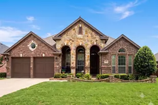 2956 Salina Dr, Grand Prairie, TX 75054 - Photo 1