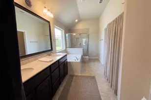 2956 Salina Dr, Grand Prairie, TX 75054 - Photo 20