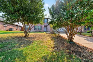 4209 Boxwood Dr, Balch Springs, TX 75180 - Photo 36