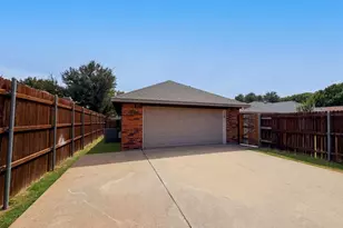 512 W Jefferson St, Wylie, TX 75098 - Photo 18