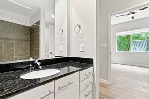 3025 Bryan St, Dallas, TX 75204 - Photo 14