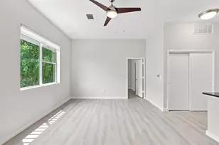 3025 Bryan St, Dallas, TX 75204 - Photo 10