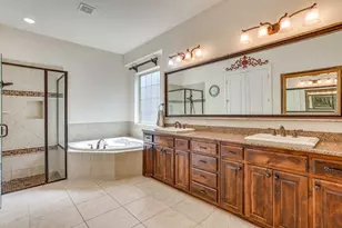 2016 Torin St, Lewisville, TX 75056 - Photo 18