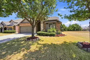 910 Westminster Dr, Midlothian, TX 76065 - Photo 2
