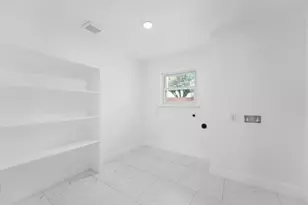 14011 Stardust Ln, Farmers Branch, TX 75234 - Photo 8