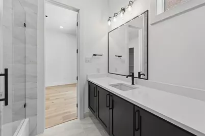 404 Vista Buena Trail, Fort Worth, TX 76111 - Photo 28
