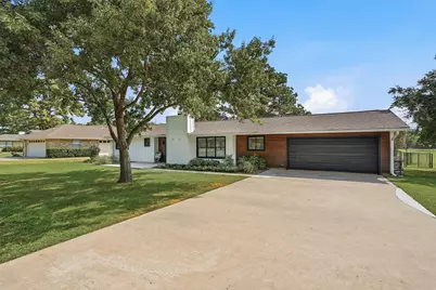 722 Kiowa Drive W, Lake Kiowa, TX 76240 - Photo 4