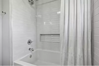 722 Kiowa Drive W, Lake Kiowa, TX 76240 - Photo 30