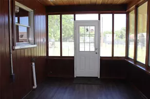 220 N Broadway Rd, Azle, TX 76020 - Photo 10