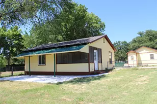 220 N Broadway Rd, Azle, TX 76020 - Photo 4