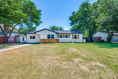 411 Hillcrest Street, Mansfield, TX 76063 - Photo 2