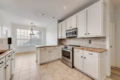 7100 Ledgestone Court, Frisco, TX 75034 - Photo 8