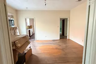 2014 Huntington Ln, Fort Worth, TX 76110 - Photo 4