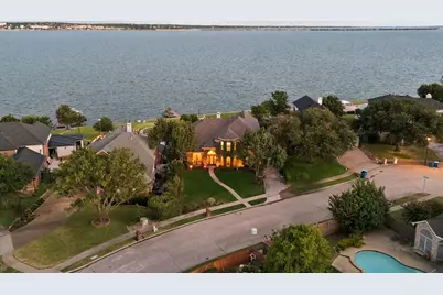 9910 Lincolnshire Lane, Rowlett, TX 75087 - Photo 34
