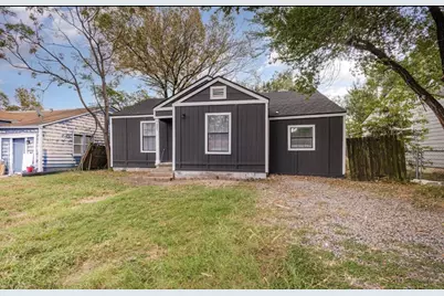 1527 Columbia Avenue, Corsicana, TX 75110 - Photo 2