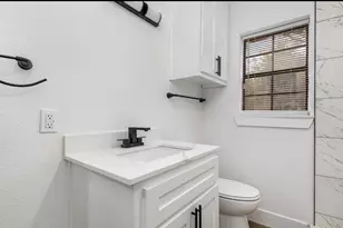 1527 Columbia Ave, Corsicana, TX 75110 - Photo 18