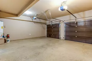 1014 Kaylie St, Grand Prairie, TX 75052 - Photo 28
