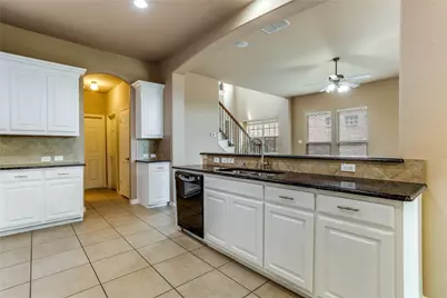 1014 Kaylie Street, Grand Prairie, TX 75052 - Photo 12
