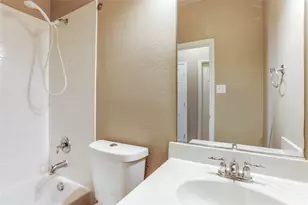 1014 Kaylie St, Grand Prairie, TX 75052 - Photo 26