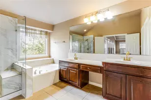 1014 Kaylie St, Grand Prairie, TX 75052 - Photo 16