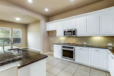 1014 Kaylie Street, Grand Prairie, TX 75052 - Photo 14