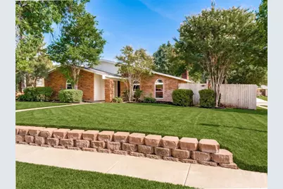5256 Ragan Drive, The Colony, TX 75056 - Photo 2