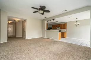 207 Prentice Dr, Seagoville, TX 75159 - Photo 2