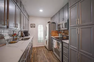 2916 Lockwood Dr, Carrollton, TX 75007 - Photo 8
